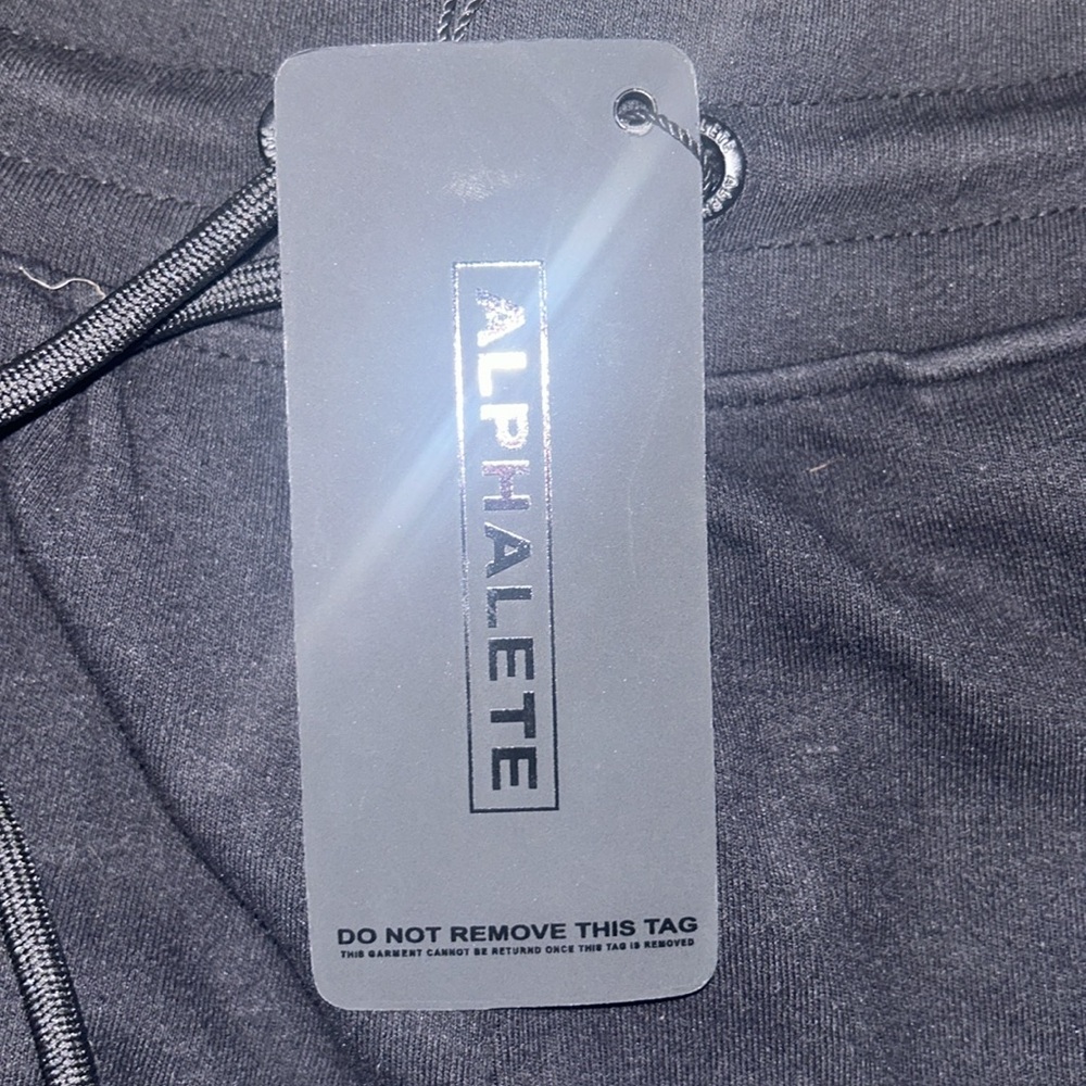 ALPHALETE NEW - Picture 5 of 5